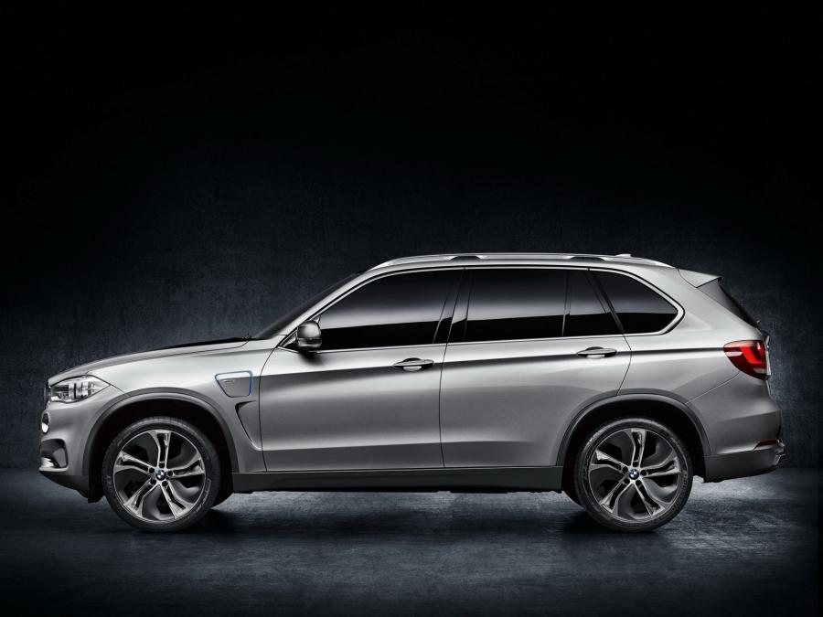  BMW X5 eDrive Concept (F15) 2013 года  (фото 23 из 24)